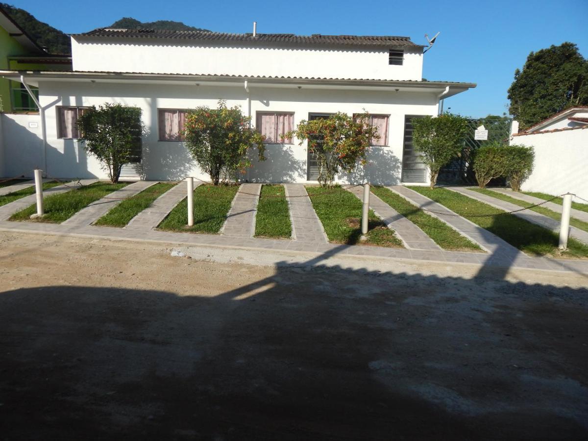 De Ville Chales Βίλα Ubatuba Εξωτερικό φωτογραφία